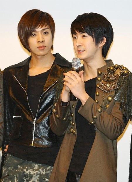 Alexander (U-kiss)