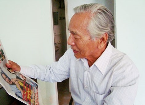 Chào Em Cô Gái Lam Hồng