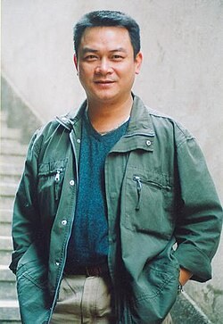 Giữa Hoà Bình