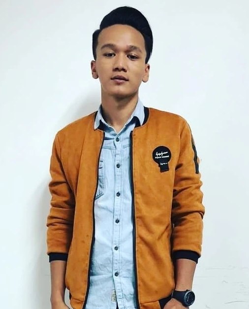 Apek Tajudin