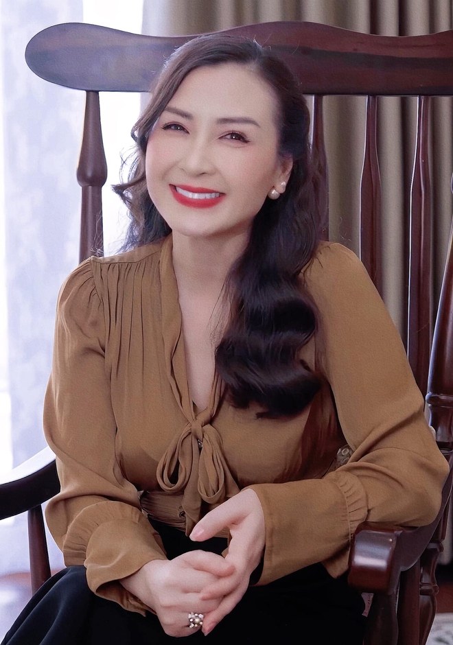 (BAE) Khánh Huyền