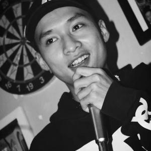 Tóc Ngắn Ngang Vai