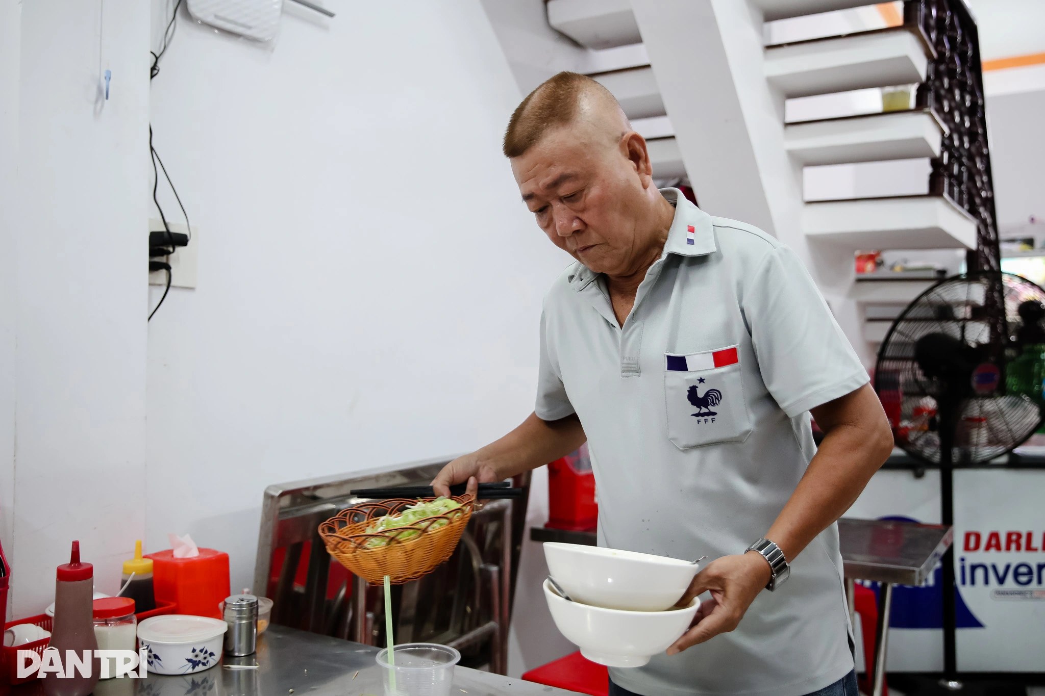 Bún Mọc Hát
