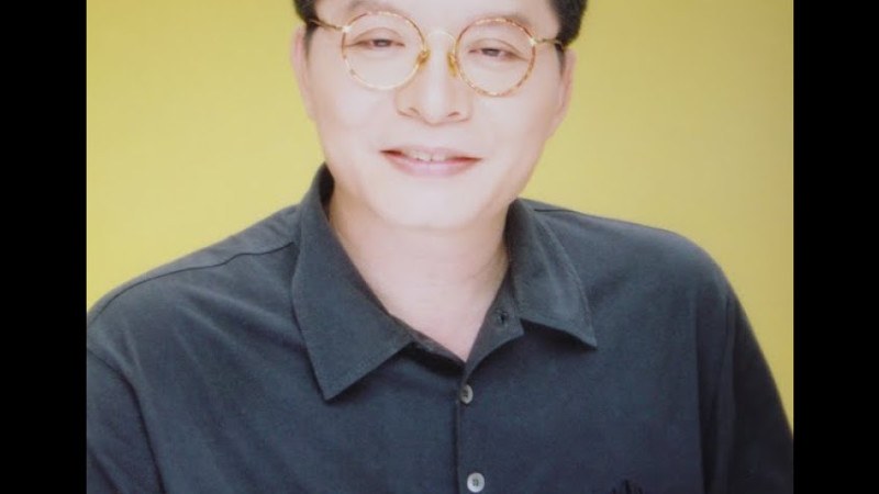 Chamras Saewataporn