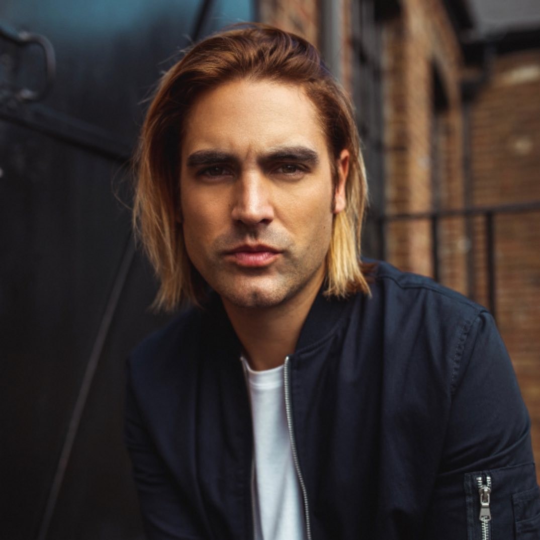 Charlie Simpson