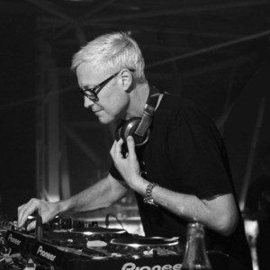 Christopher Lawrence