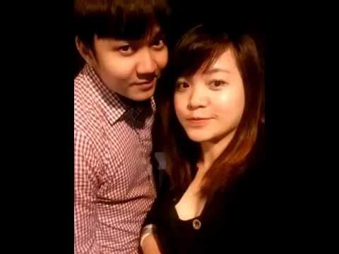 Cô Bé Ngồi Bên Cửa Sổ