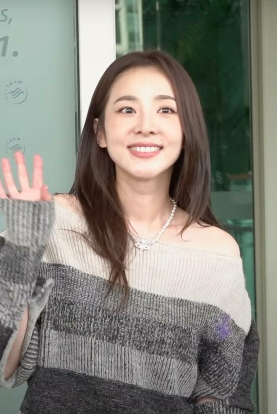 Dara (2NE1)
