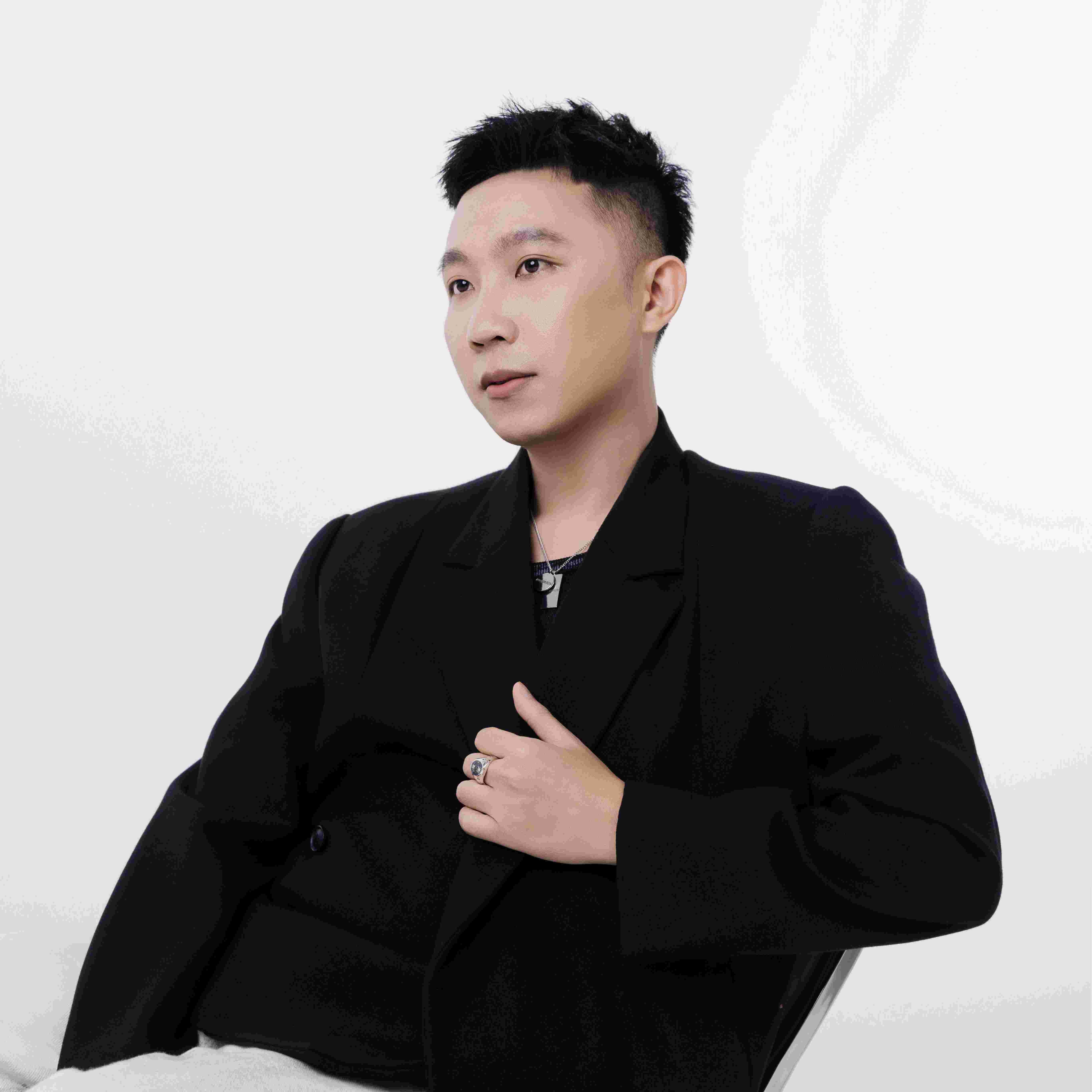 Đinh Lê Hoàng Vỹ