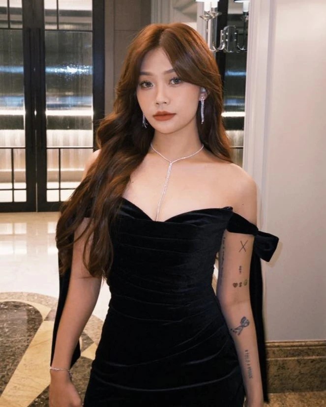 DIOR Đại Dĩnh (DIOR 大颖)