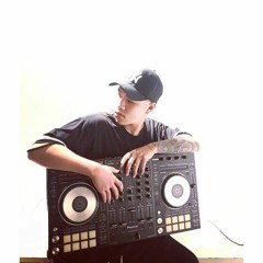 DJ Vesiga