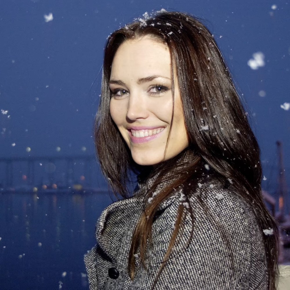 Elvira Nikolaisen