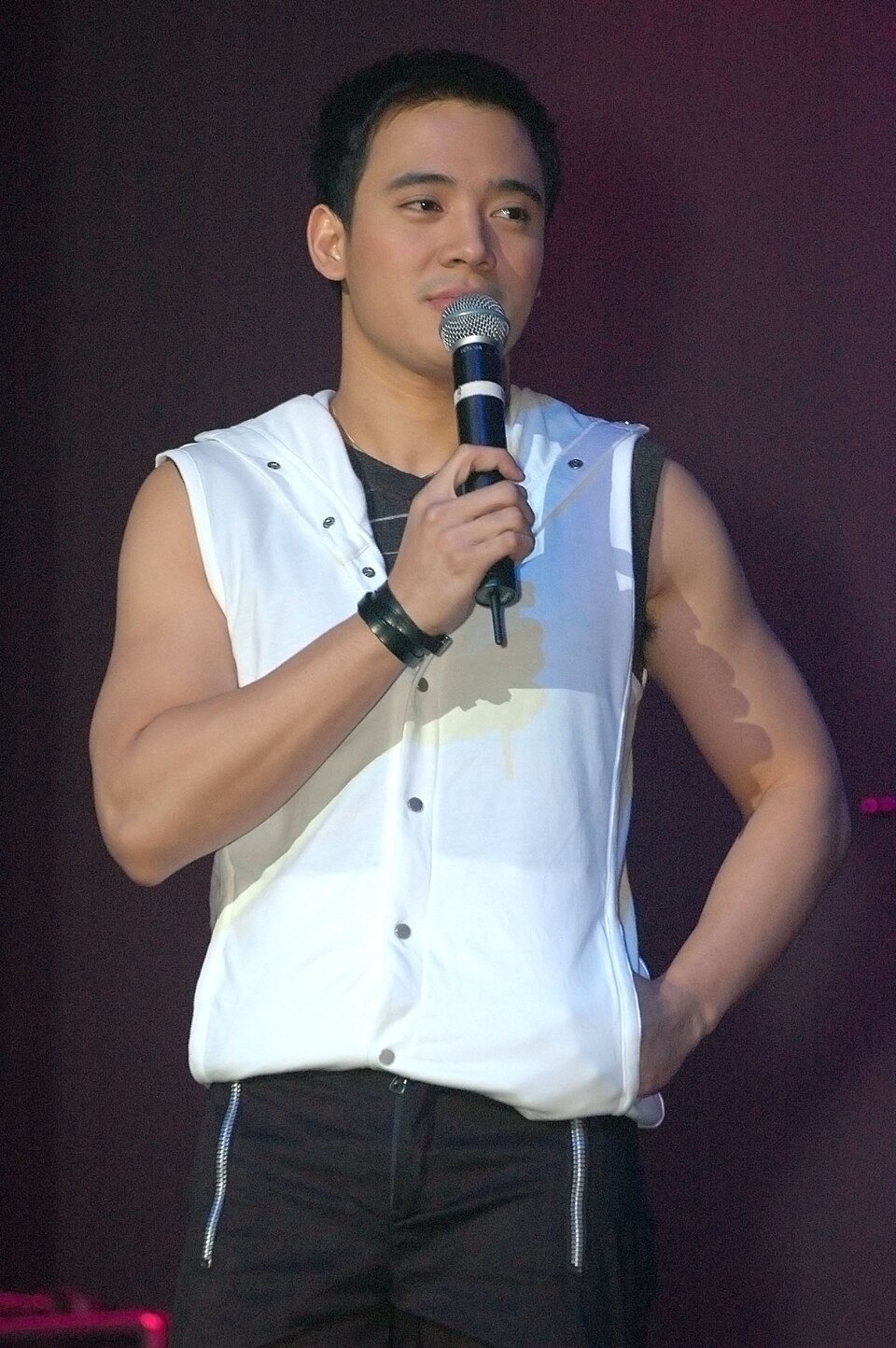 Eric Santos