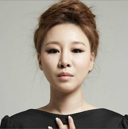Eun Young 