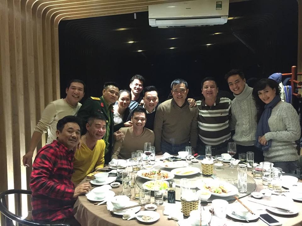 Gặp nhau cuối năm 2016