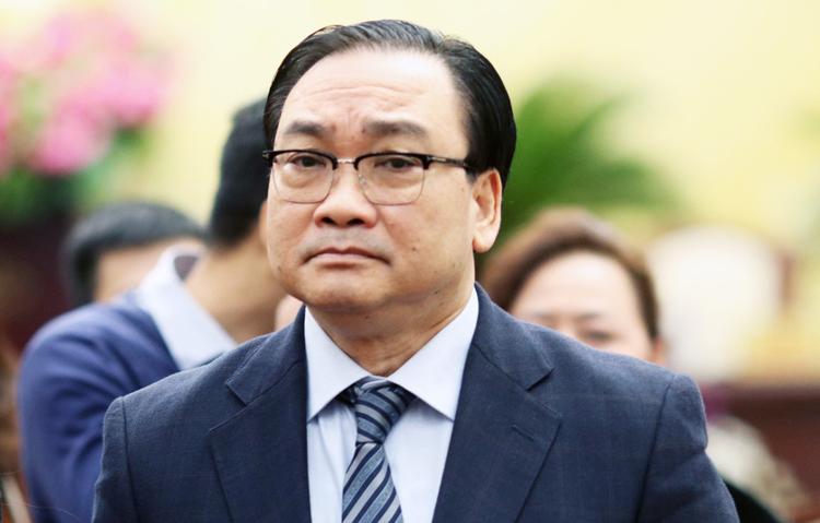 Căn Phòng Thinh Lặng 1