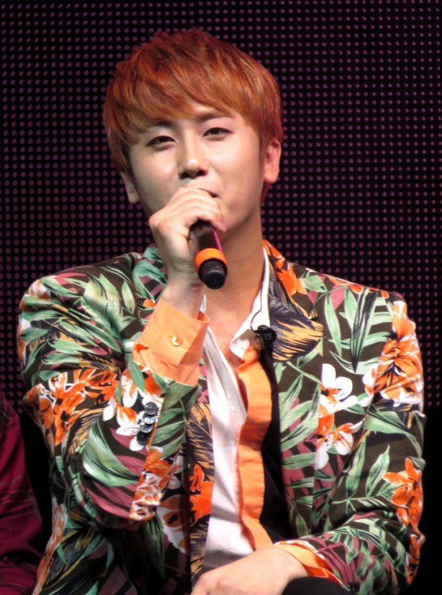 Heo Young Saeng  