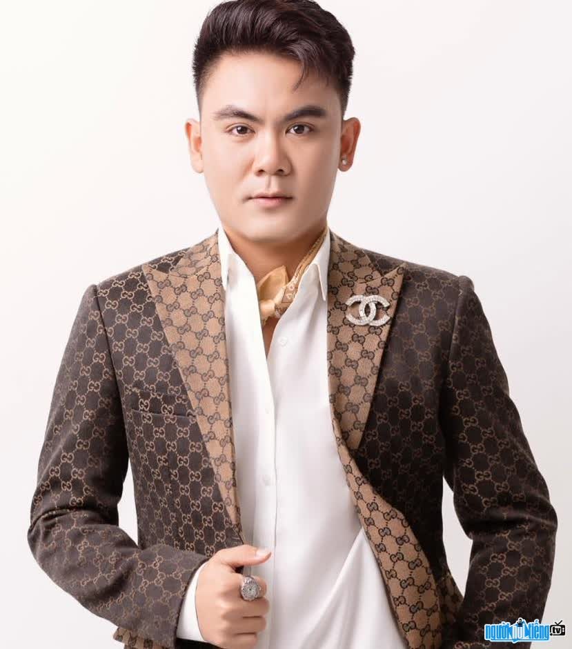 Hồ Nhật Huy