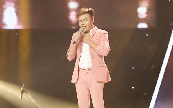 Hoàng Mạnh (The Voice)