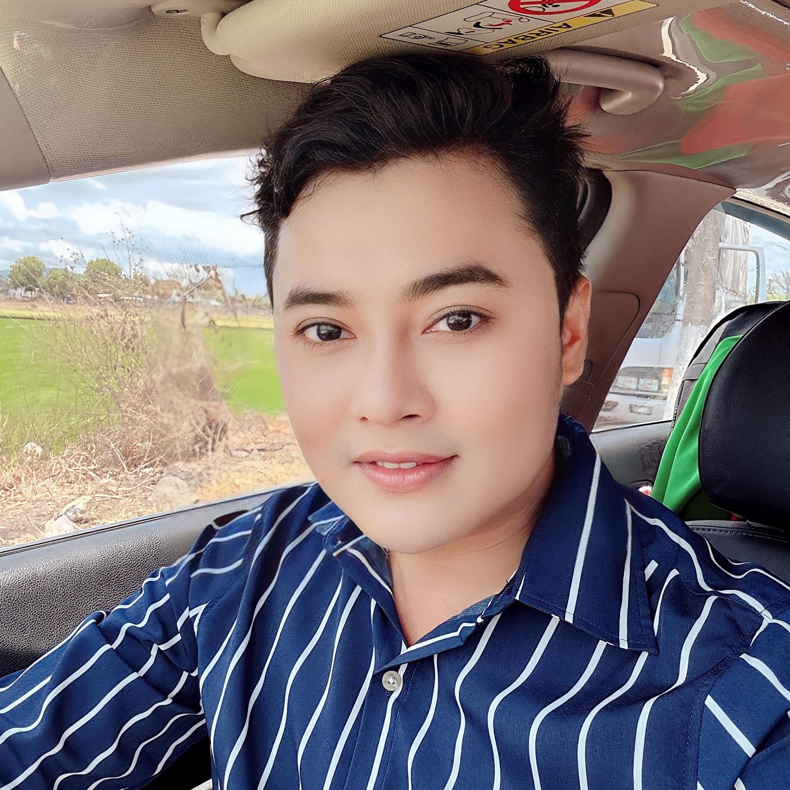 Hoàng Việt Trang