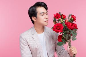 Về Nhà Đón Tết