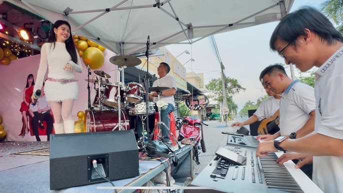 HOB Band
