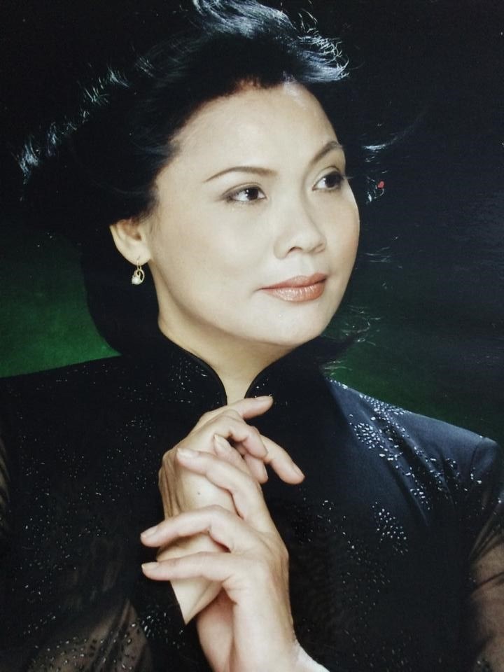 Hồng Năm