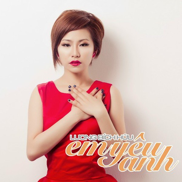 http://mp3.zing.vn/bai-hat/Phut-Giay-Dau-Tien-Luong-Bich-Huu-Nguyen-Vu/ZWZFUD86.html