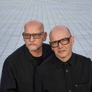 Hue & Cry