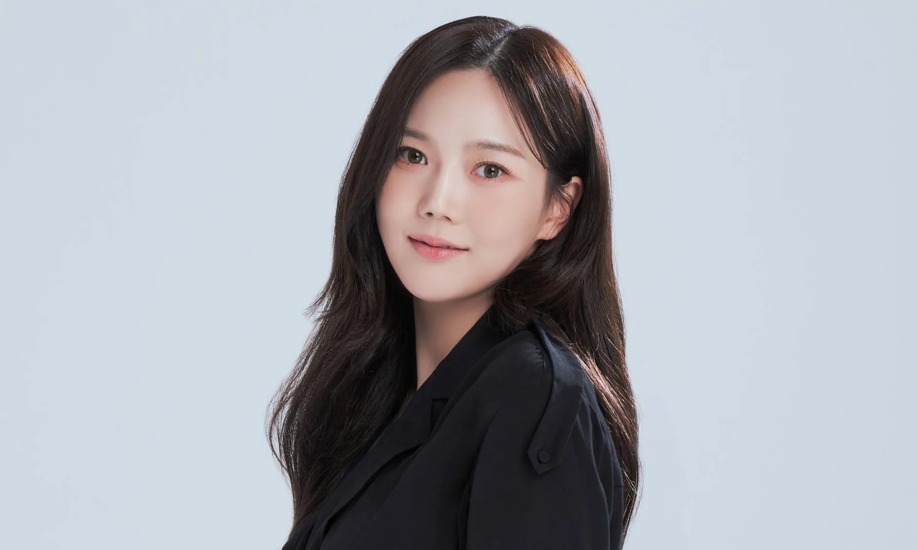 Hyojung (Oh My Girl)