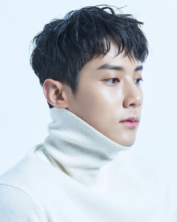 김욱