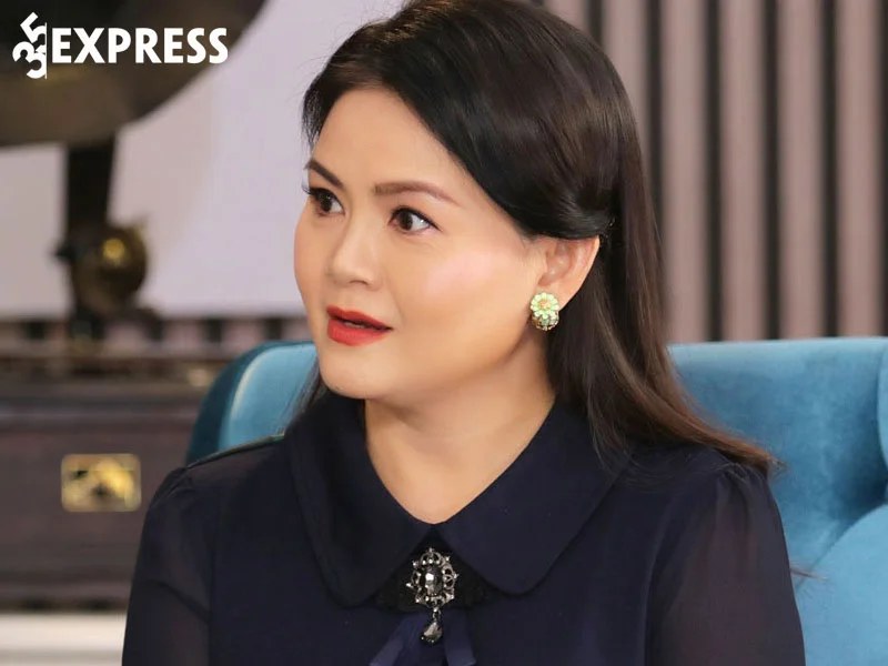 Jenny Liang / Lương Nhất Trinh