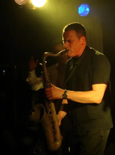 Jez Guest