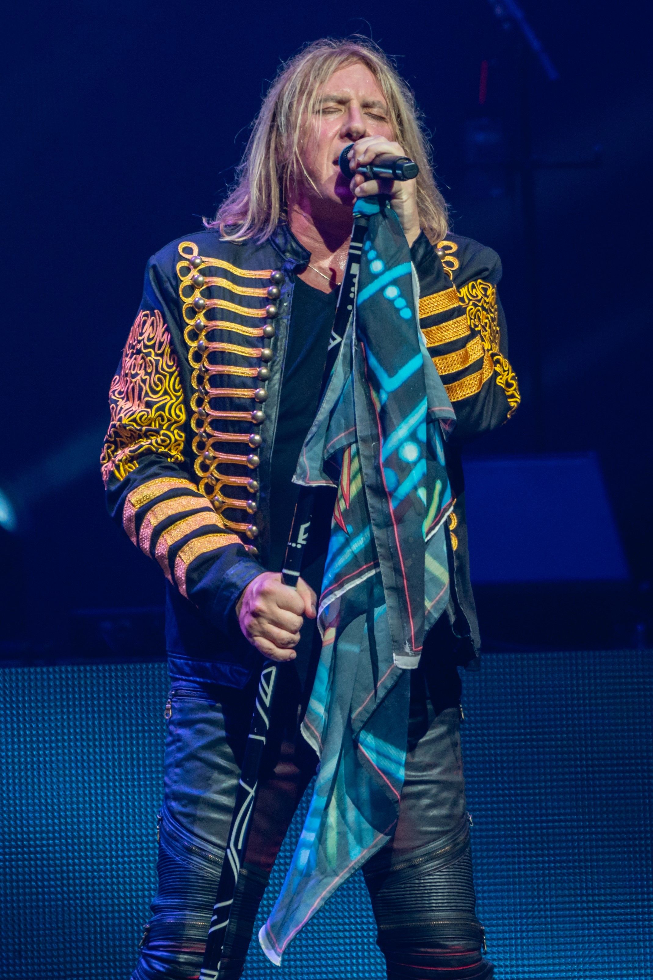  Joe Elliot