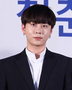 Jun Hyung (Beast)
