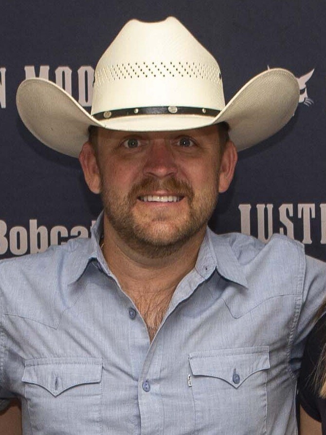 Justin Moore
