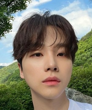 Kim  Jin Hwan