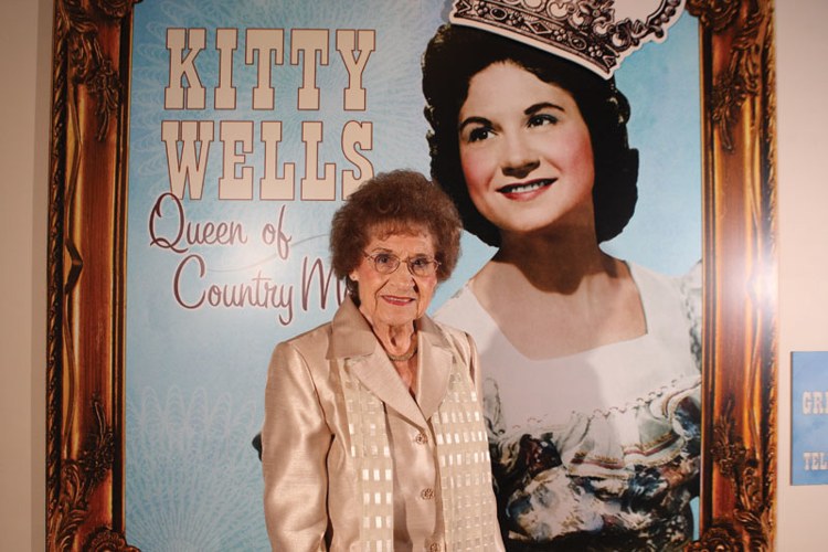 Kitty Wells