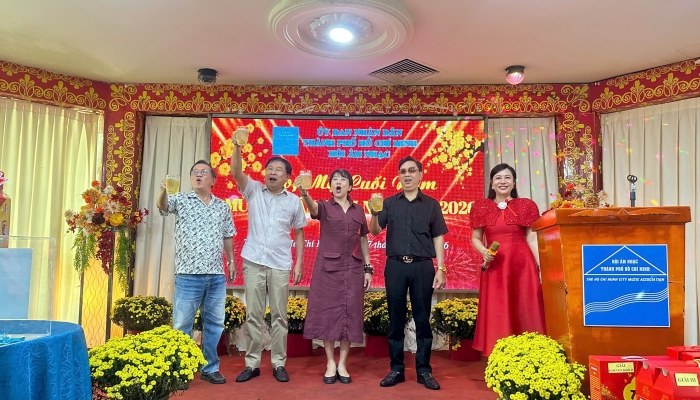 Lại Hồng Xứng