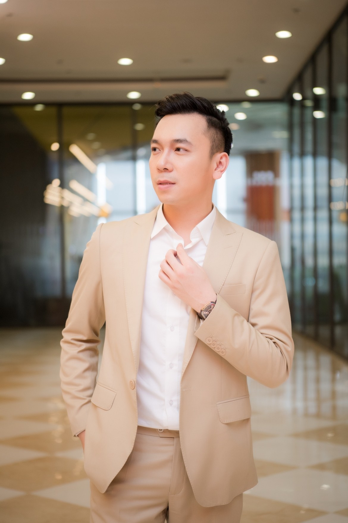 Lê Việt
