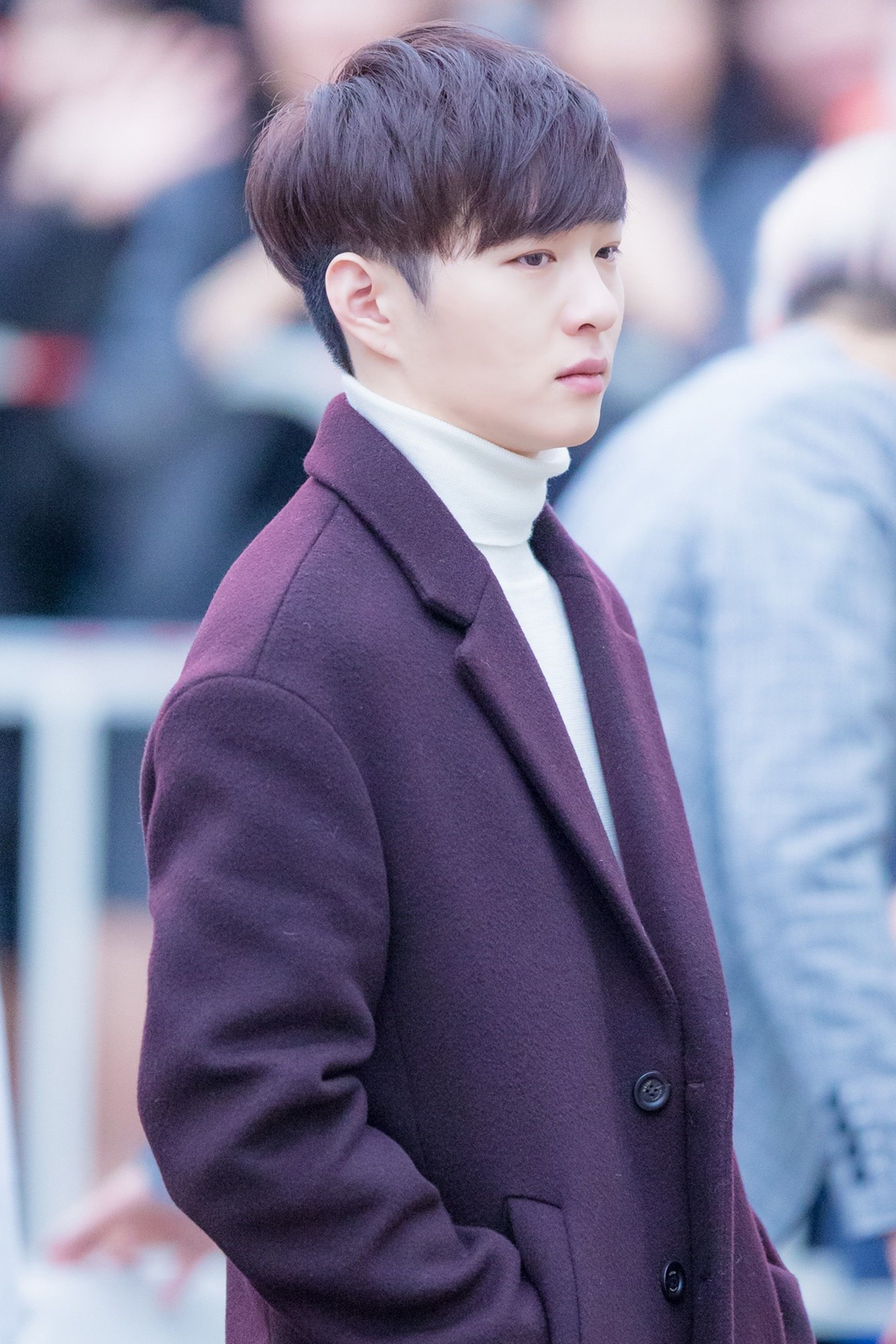Lee Chang Sub (BTOB)
