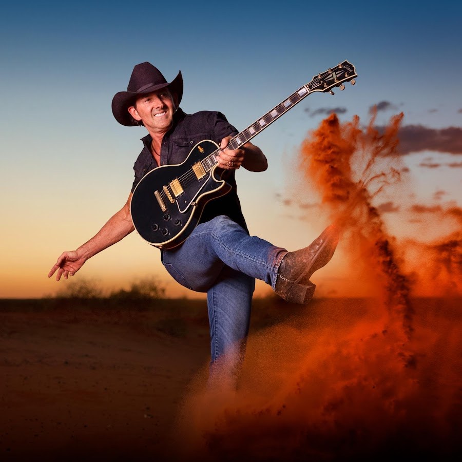  Lee Kernaghan