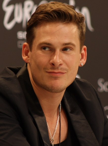 Lee Ryan (Blue)