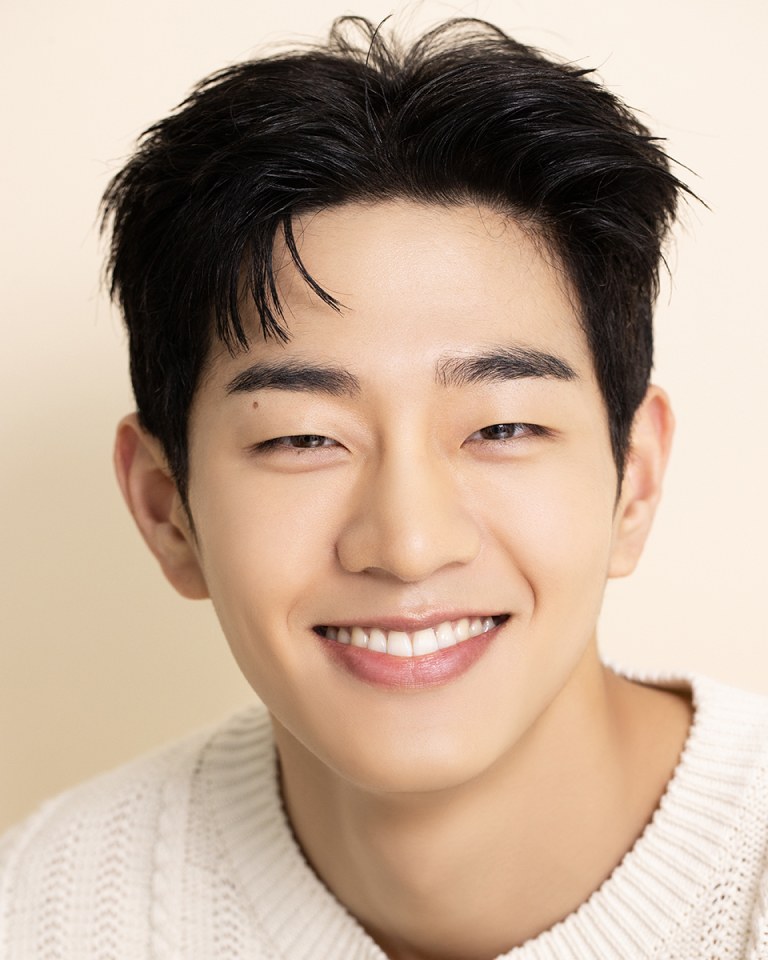 Lee Seung Woo