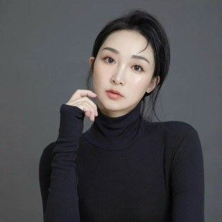 Lí Diệp (叶里)