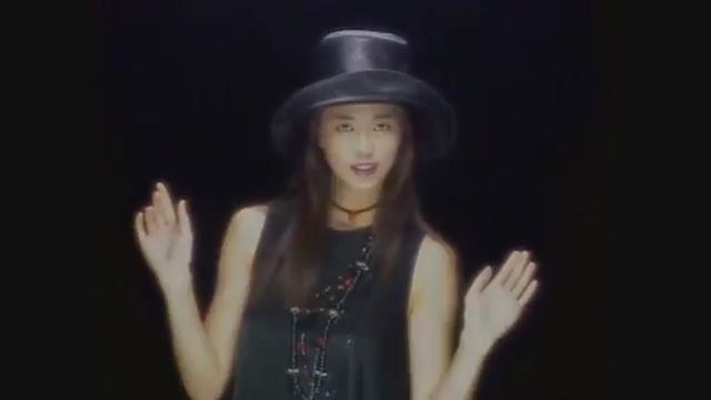 Linda Wong / Vương Hinh Bình
