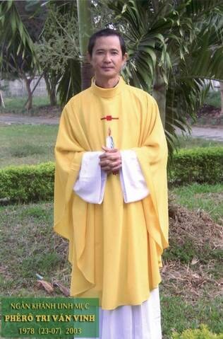 Linh mục Tri Văn Vinh