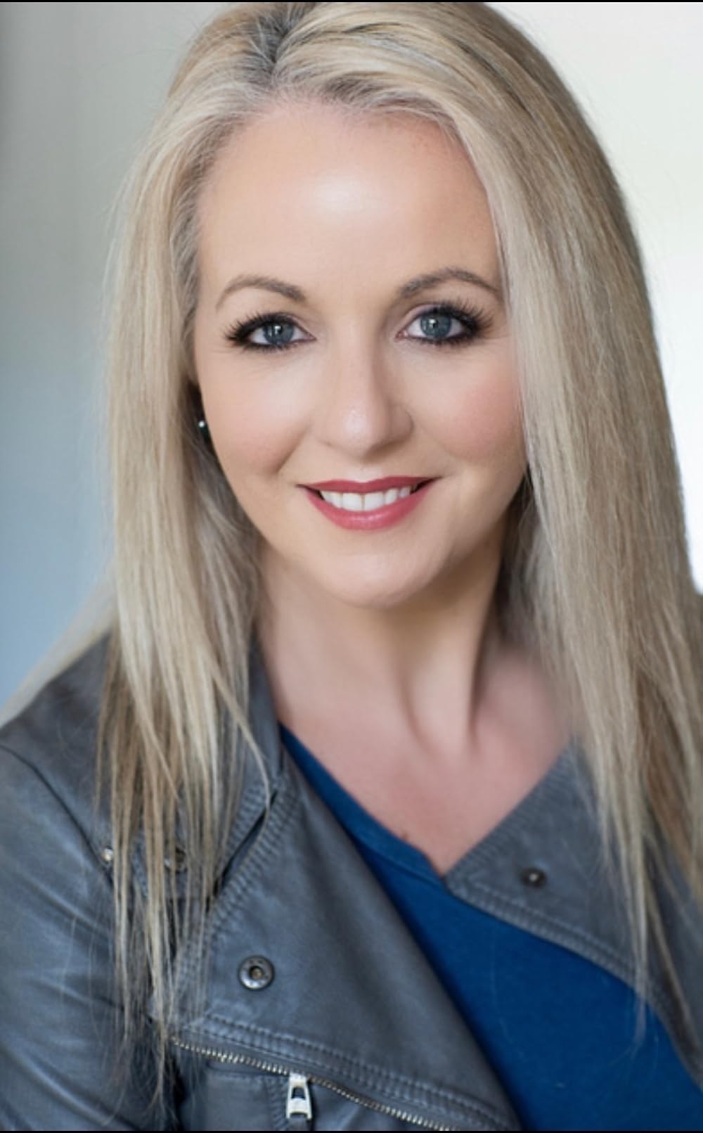 Lisa Kelly (Celtic Women)