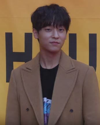 L.Joe (Teen Top)