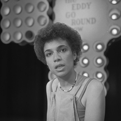Maxine Nightngale